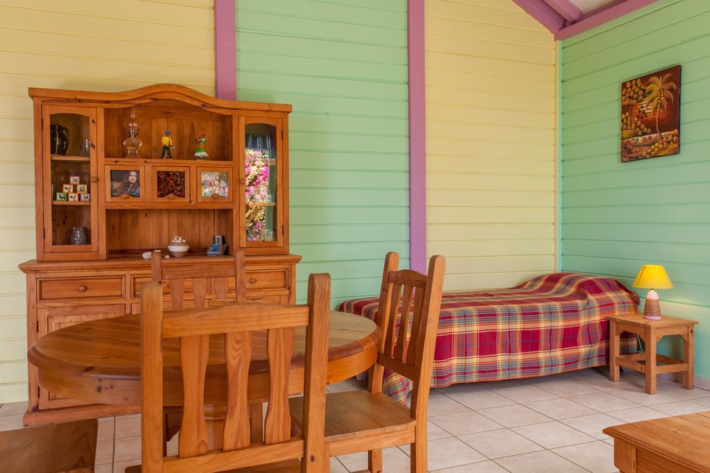 Kaz A Dany Villa Deshaies Ngoại thất bức ảnh